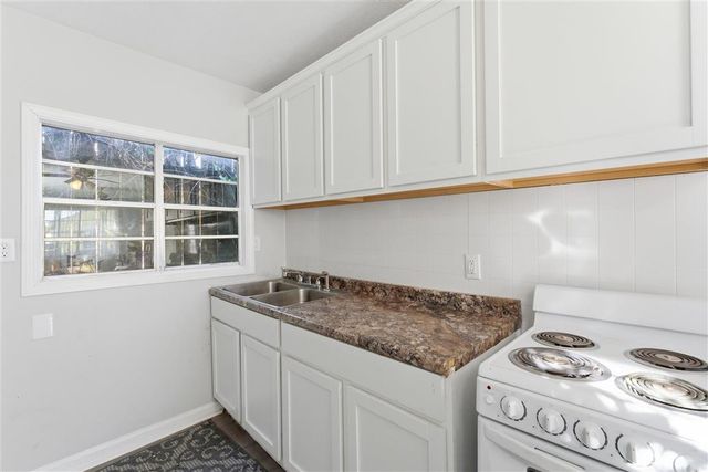 824 Ford Street, Lake Charles, LA 70601