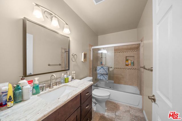 3114 Henrietta Avenue, La Crescenta, CA 91214