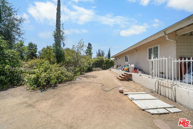 3114 Henrietta Avenue, La Crescenta, CA 91214