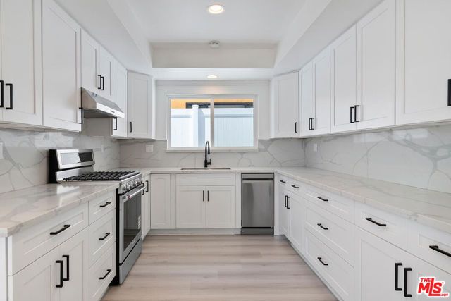 18073 Sandy Cape Drive, Pacific Palisades (los Angeles), CA 90272