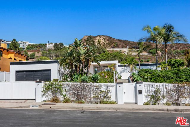 18073 Sandy Cape Drive, Pacific Palisades (los Angeles), CA 90272