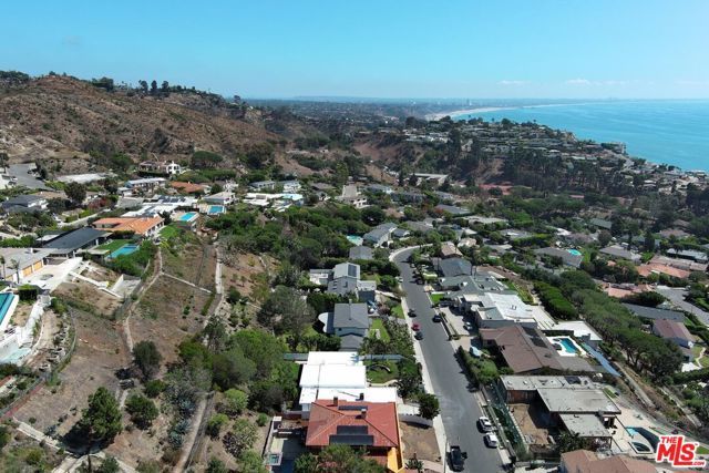 18073 Sandy Cape Drive, Pacific Palisades (los Angeles), CA 90272