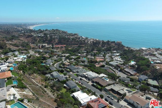 18073 Sandy Cape Drive, Pacific Palisades (los Angeles), CA 90272