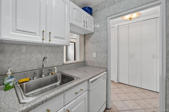 1874 Pelham Parkway S 6E, Bronx, NY 10461