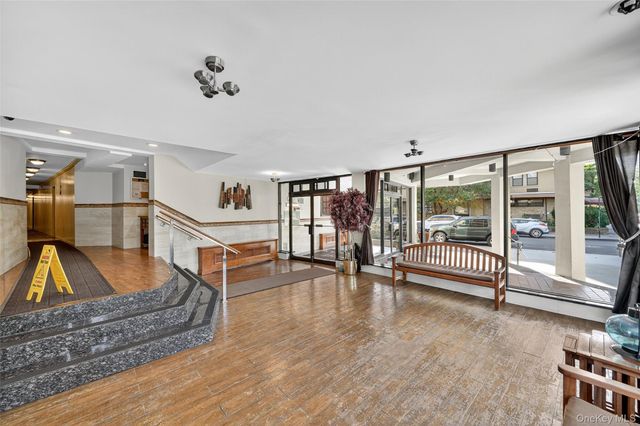 1874 Pelham Parkway S 6E, Bronx, NY 10461
