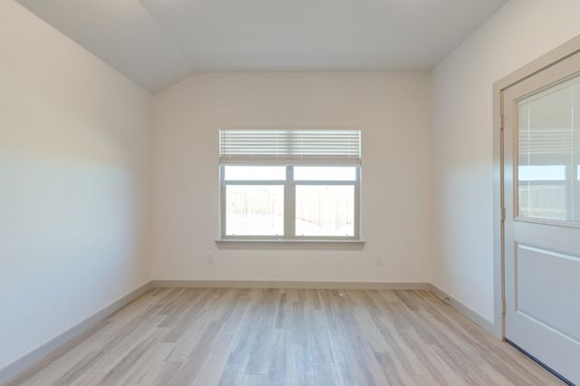 614 E 13th Street, Wolfforth, TX 79382