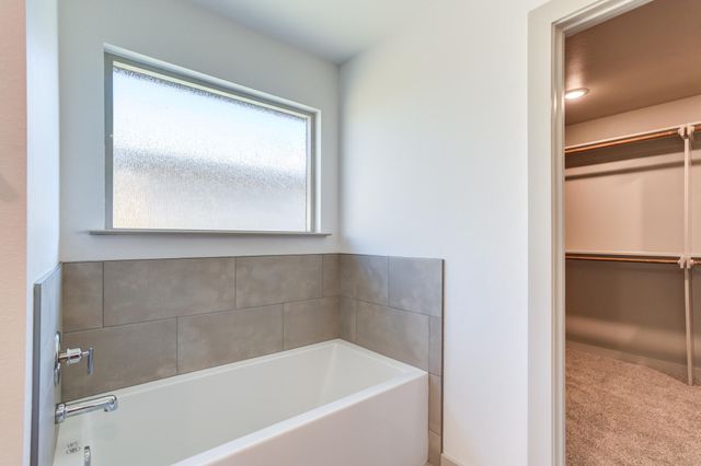 614 E 13th Street, Wolfforth, TX 79382