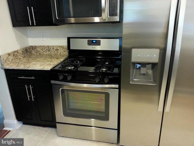 303 S HIGHLAND ST, Arlington, VA 22204