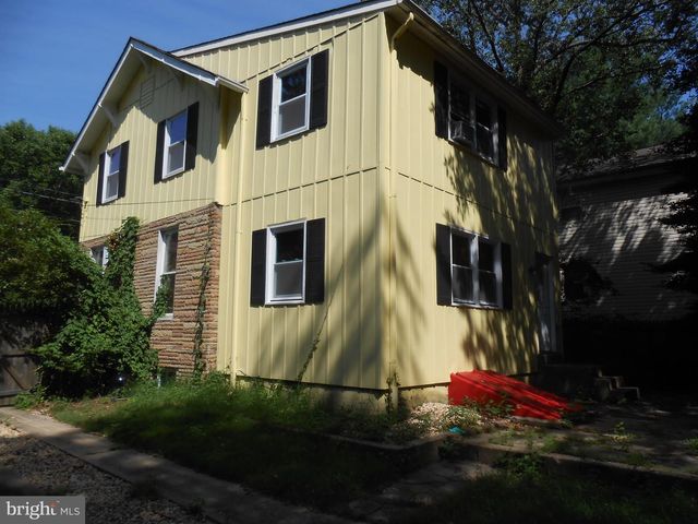 303 S HIGHLAND ST, Arlington, VA 22204
