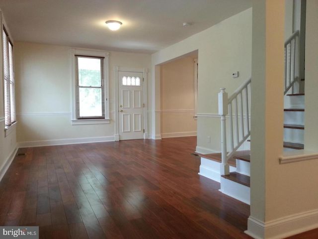 303 S HIGHLAND ST, Arlington, VA 22204