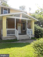 303 S HIGHLAND ST, Arlington, VA 22204