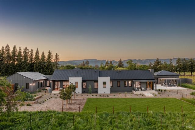 601 Napa Rd, Sonoma, CA 95476