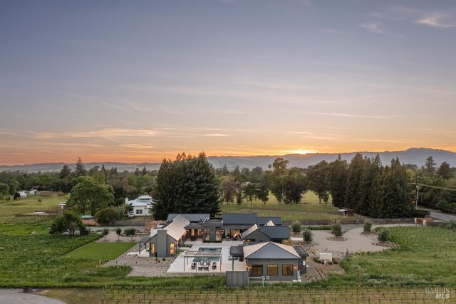 601 Napa Rd, Sonoma, CA 95476