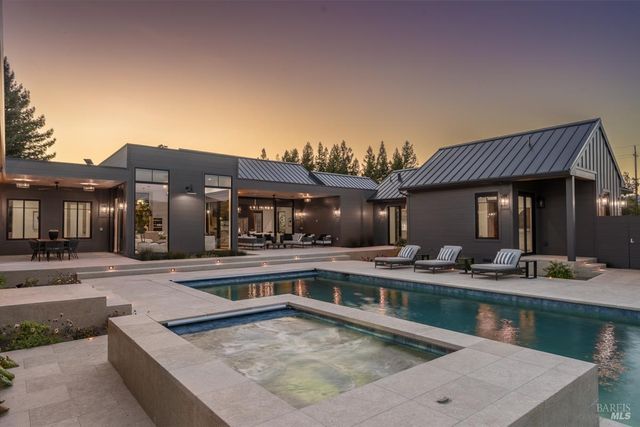 601 Napa Rd, Sonoma, CA 95476