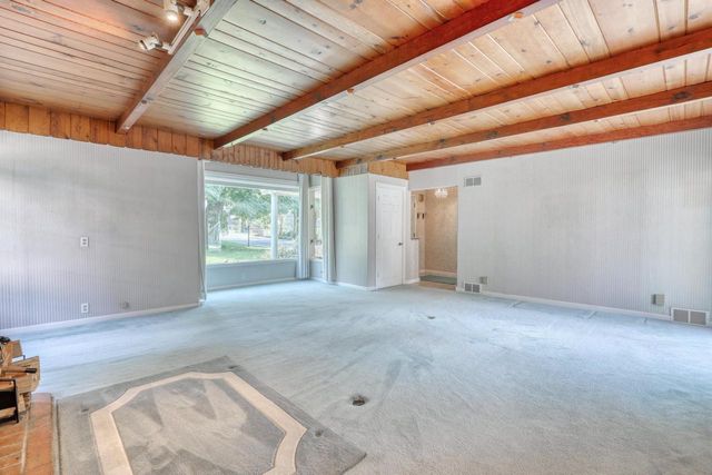 2737 S Waukesha ROAD, West Allis, WI 53227