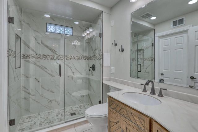 2737 S Waukesha ROAD, West Allis, WI 53227