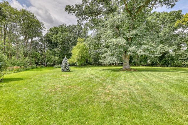 2737 S Waukesha ROAD, West Allis, WI 53227