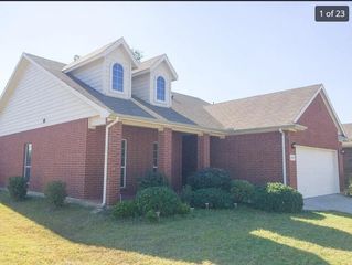 2316 Priscella Drive, Fort Worth, TX 76131