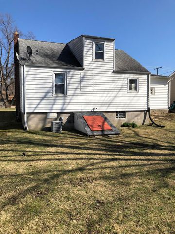 227 Mill Street, Lowell, IN 46356