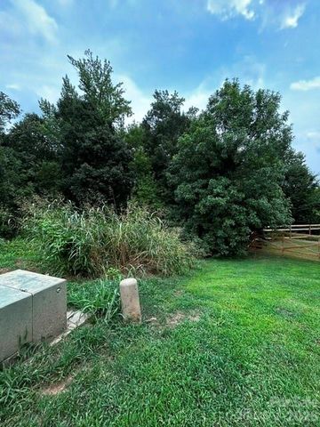 704 Larimer Lane 49, Charlotte, NC 28262