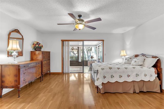 1011 W PEBBLE BEACH CIRCLE, Winter Springs, FL 32708