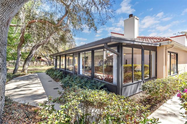 1011 W PEBBLE BEACH CIRCLE, Winter Springs, FL 32708