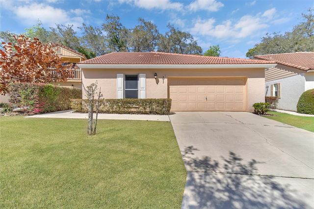 1011 W PEBBLE BEACH CIRCLE, Winter Springs, FL 32708