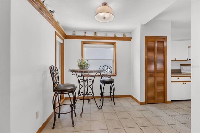 1011 W PEBBLE BEACH CIRCLE, Winter Springs, FL 32708