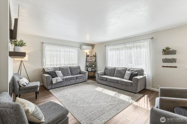 621 27th Avenue, Longview, WA 98632