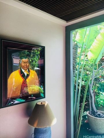 417 Nohonani Street 311, Honolulu, HI 96815