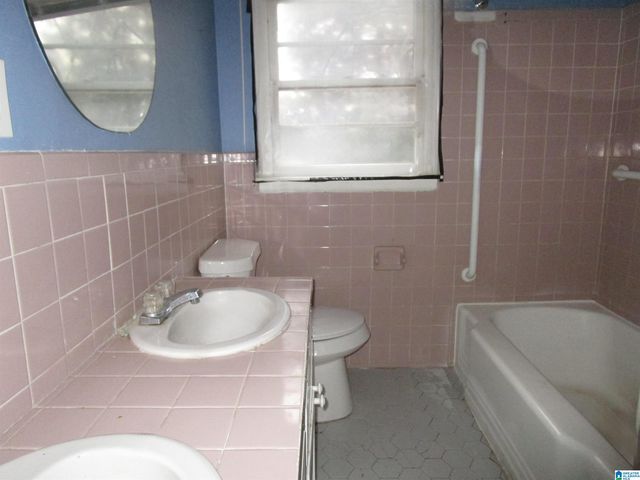 2718 20TH AVENUE N, Birmingham, AL 35234