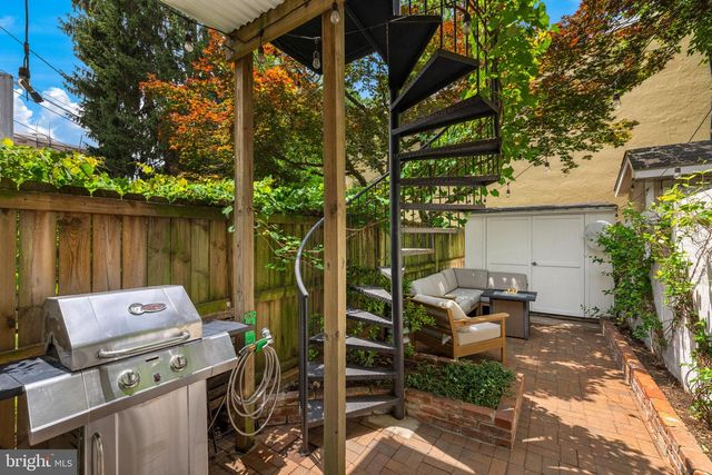 331 11TH ST SE, Washington, DC 20003