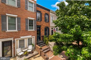 331 11TH ST SE, Washington, DC 20003
