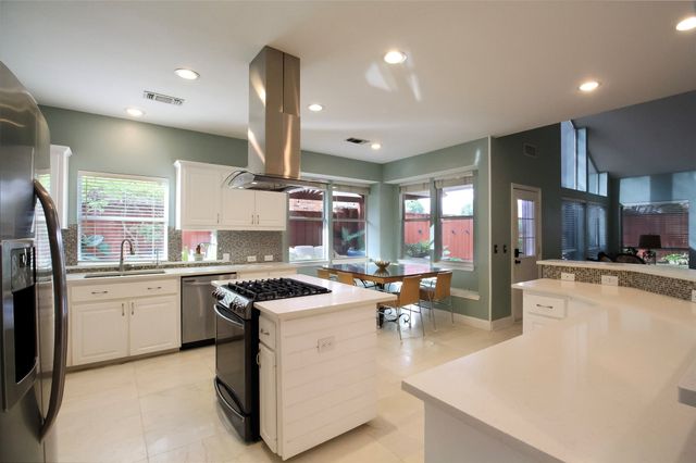 6541 Copperfield Lane, Plano, TX 75023