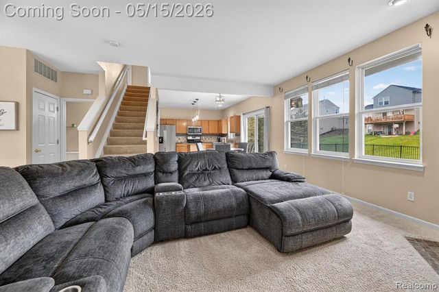 809 Canyon Creek Drive, Holly, MI 48442