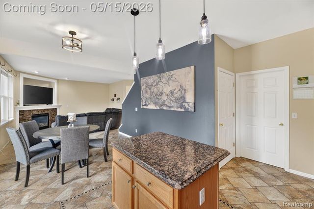 809 Canyon Creek Drive, Holly, MI 48442