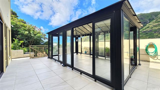 1169 Mona Street, Honolulu, HI 96821