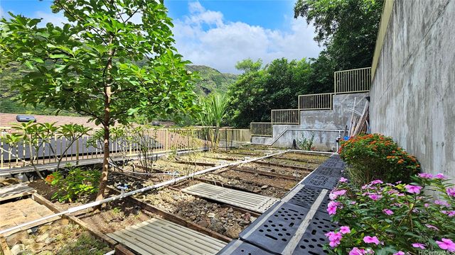 1169 Mona Street, Honolulu, HI 96821