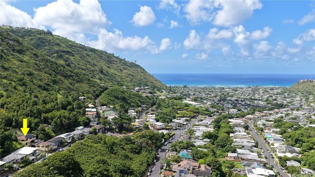 1169 Mona Street, Honolulu, HI 96821