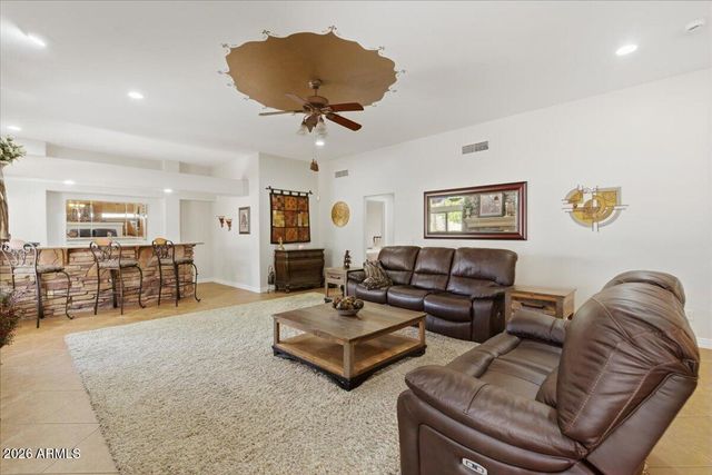 7530 E KAEL Circle, Mesa, AZ 85207