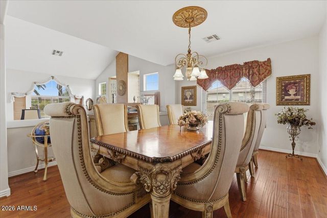 7530 E KAEL Circle, Mesa, AZ 85207