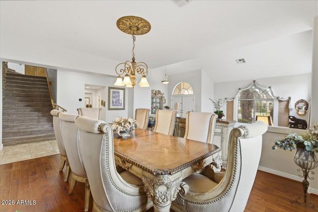 7530 E KAEL Circle, Mesa, AZ 85207