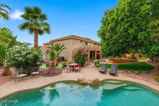 7530 E KAEL Circle, Mesa, AZ 85207