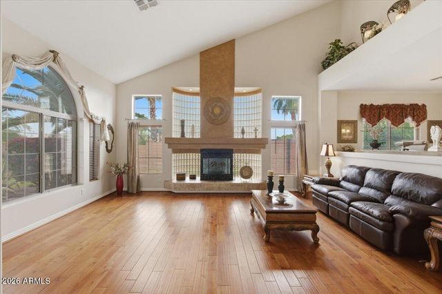 7530 E KAEL Circle, Mesa, AZ 85207