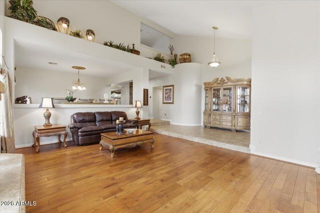 7530 E KAEL Circle, Mesa, AZ 85207