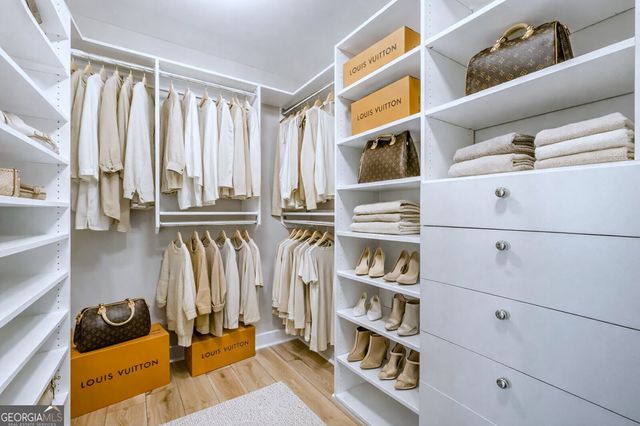 700 Park Regency Place 1207, Atlanta, GA 30326