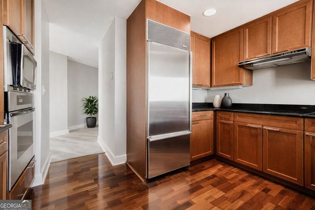 700 Park Regency Place 1207, Atlanta, GA 30326