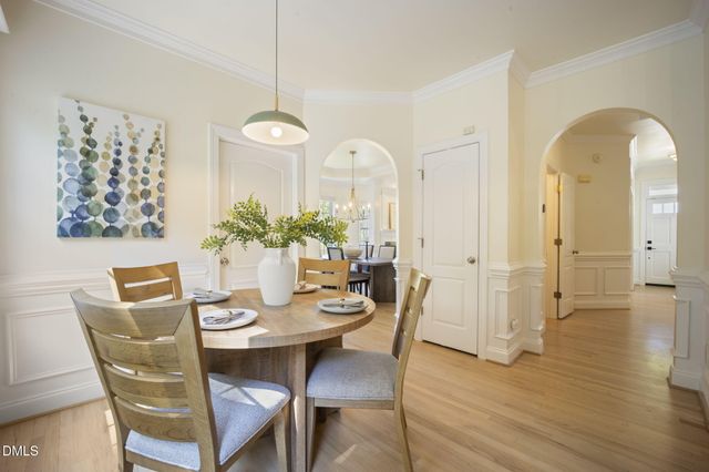 809 Town Side Drive, Apex, NC 27502