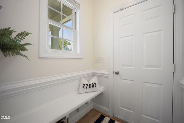 809 Town Side Drive, Apex, NC 27502