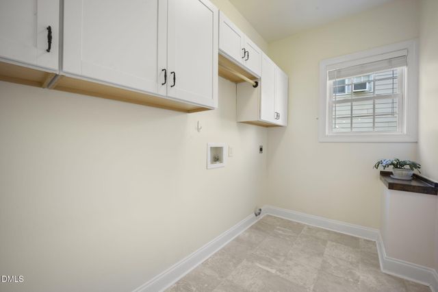 809 Town Side Drive, Apex, NC 27502